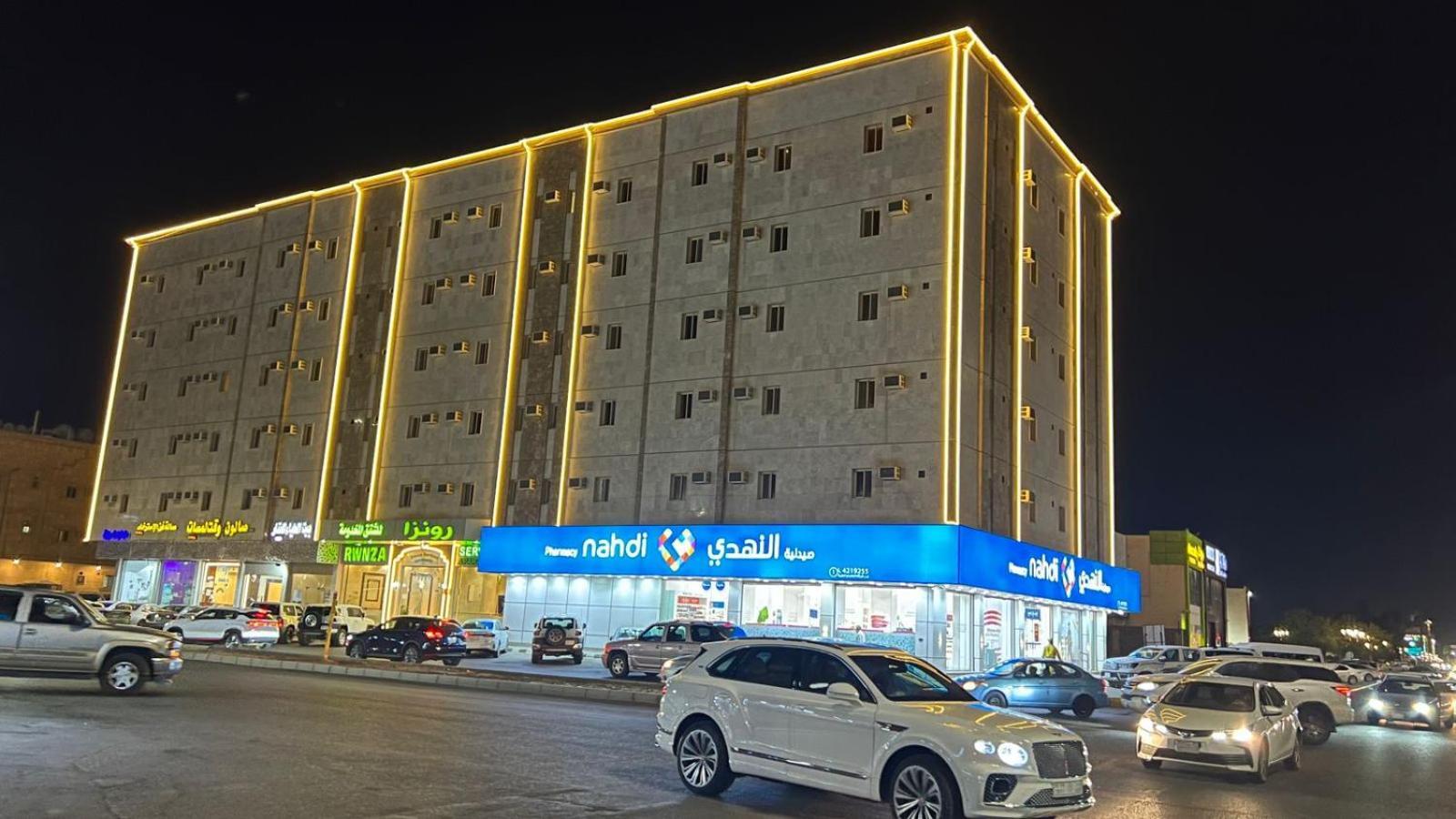 رونزا للوحدات السكنية المفروشة Rwnza Hotel Apartments 塔布克 外观 照片